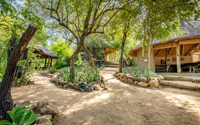 Umlani Bushcamp - Lodge