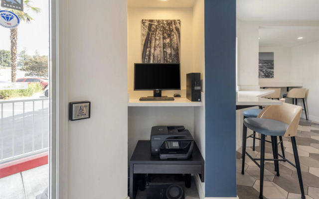 Best Western Plus Executive Suites