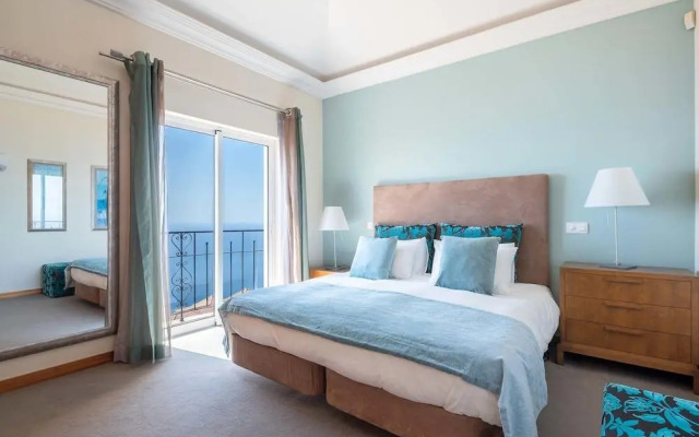 Designed Villa - Palheiro Village