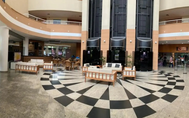 Tropical Executive Hotel