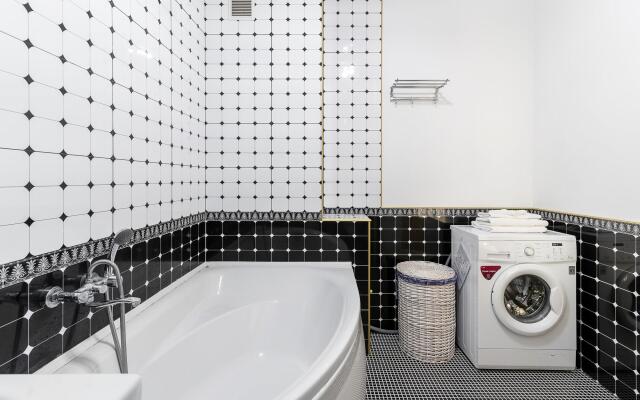 Prim Rooms Avrora (Прим Румс Аврора)