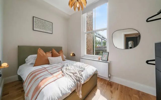 Modern 2 Bedroom Apartment in Notting Hill