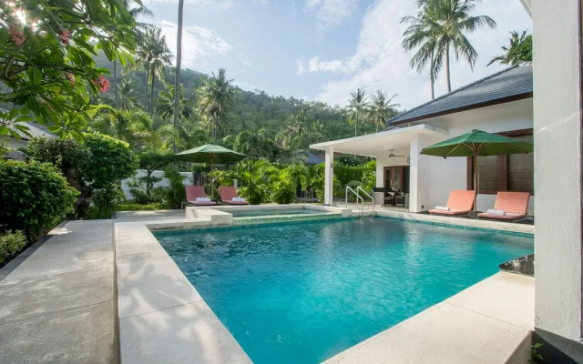 Lombok From Your Private Villa Sepuluh