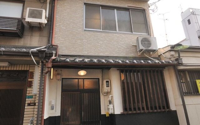 Condominium House in Osaka Shin-Fukae