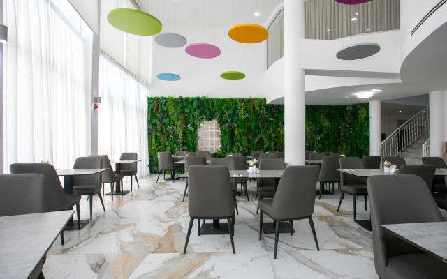 Papouis Protaras Hotel