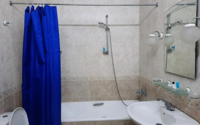 Apartament on Nizami street 6 rooms