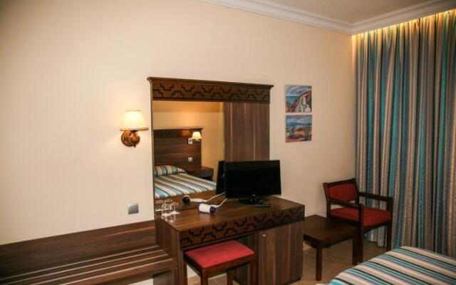 Anais Bay Apartment