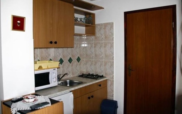 Maestro - 30m From the Beach & Parking - A2