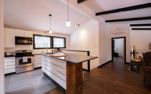 JolyInc Chalets