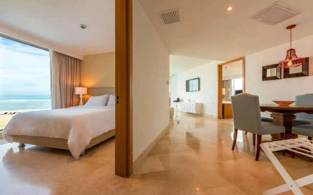 Radisson Cartagena Ocean Pavillion Hotel