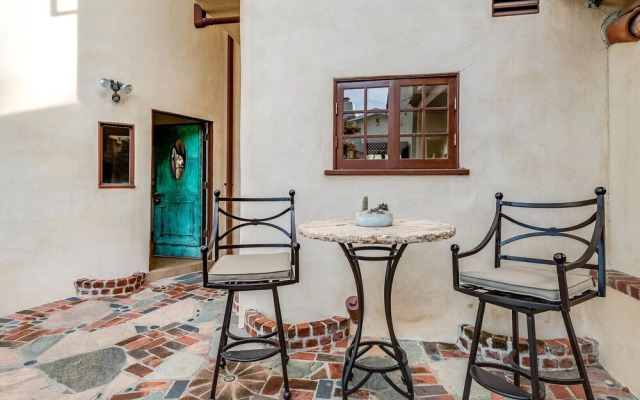 Views of the Hills From Fredonia Drive