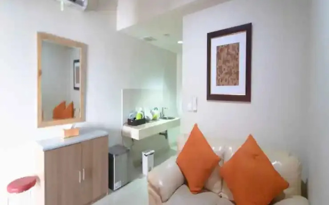 The Cabin Apartment Unit 15A09