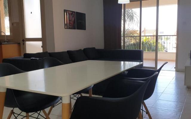 Ella Luxury Apartment - (Breakbooking Cy)