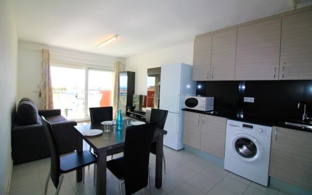 Apartamento 3197 - Rocmar 2 1-D