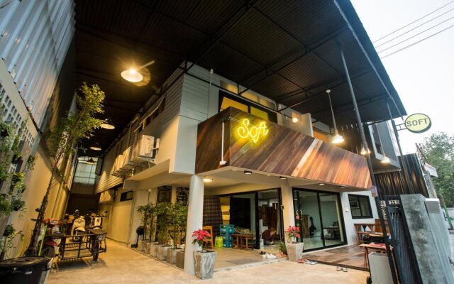 Soft Dormtel Night Bazaar