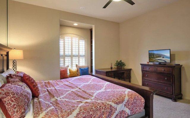 Valley View Villa - Private Pool - Hidden Bedroom