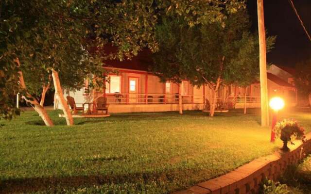 Motel Les Chalets Bo-Fleuve