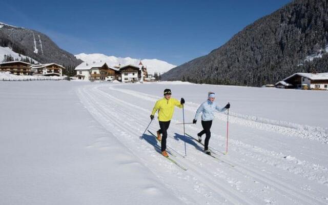 Lovely Apartment in Hainzenberg