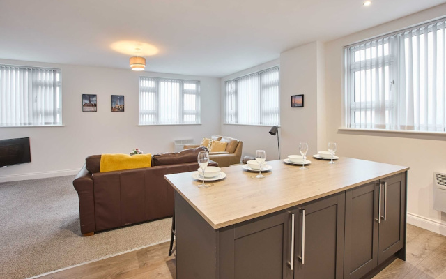 Host Stay Promenade Suite