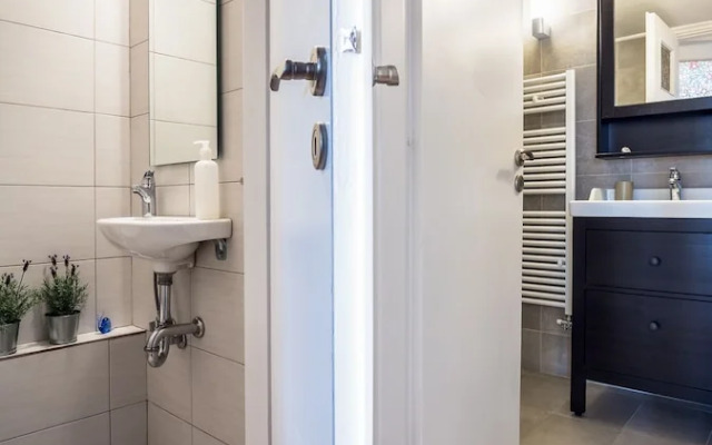 Amazing Two Storey Apartment - Thissio
