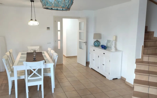 Villa Moderna Playa Almadrava