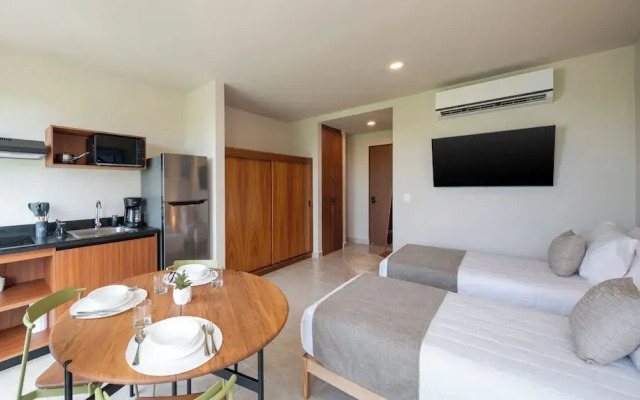 Everglades Suites