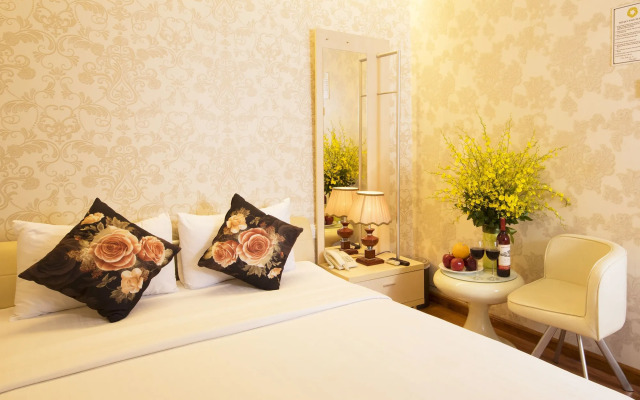 Golden Star Hotel