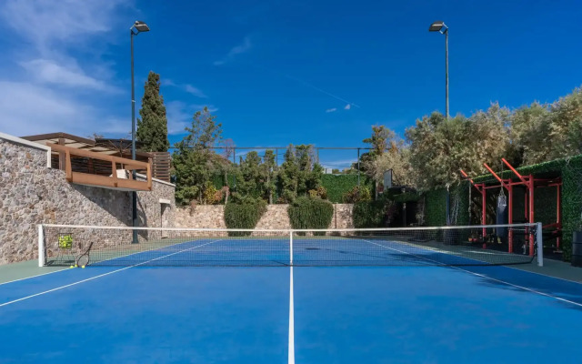 The Every Athens Beachfront Retreat