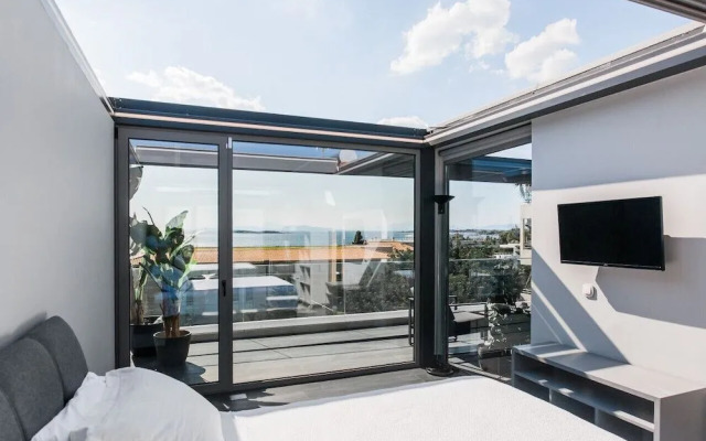 Riviera Luxury Penthouse by the Beach