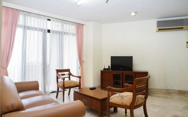 The Classic 2br Beverly Tower Apartment