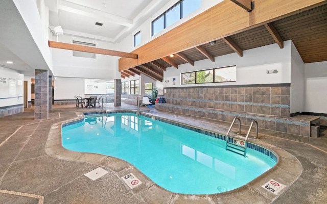 Beacon Pointe on Lake Superior