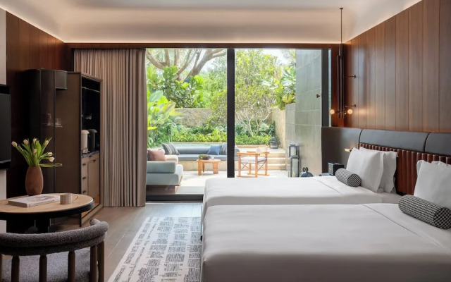 Kimpton Aqeos Hainan by IHG