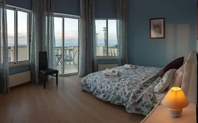 Komissa Villa