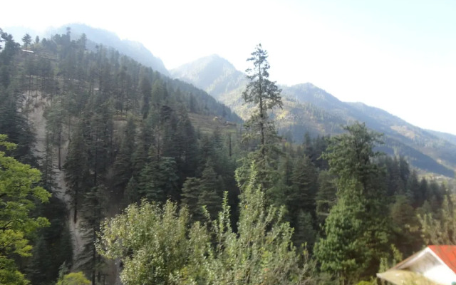 Natures Lap Resort Jibhi
