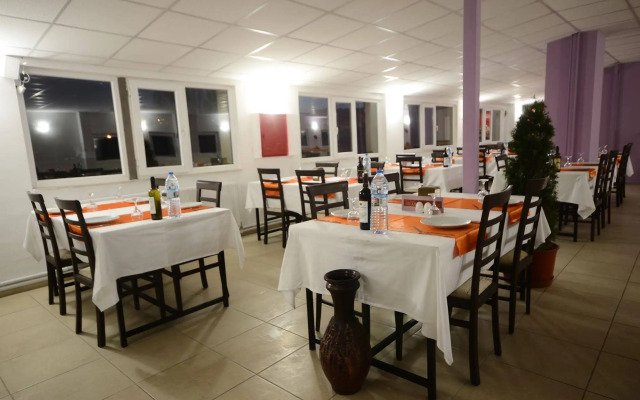 Matianasos Hotel