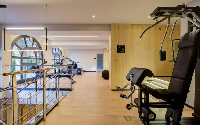 Thedrus luxury apt, swimming pool, SPA & more