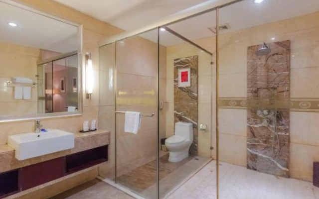 Dynasty Commercial Hotel