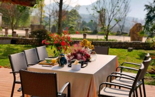 Meilu Shanju Hotel