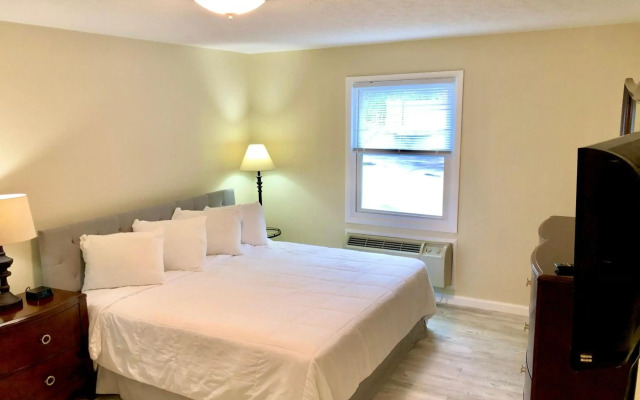 Bicentennial Inn