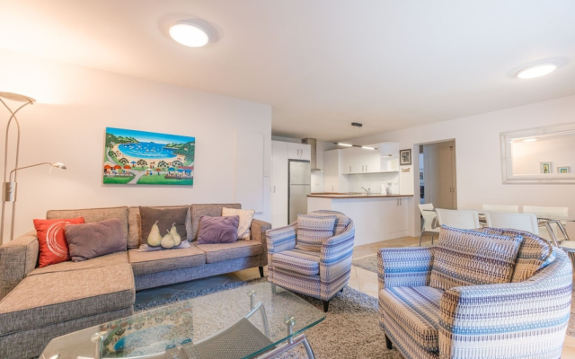 Onetangi Beach Apartment 7