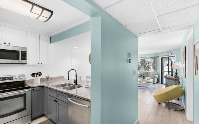 Edgewater Golf Villa 1409