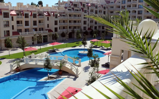 Varna South Bay Apart Complex