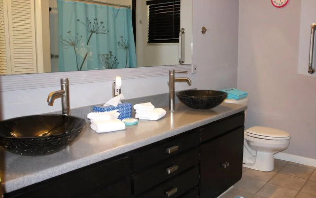 Beach Escape #52253 - 3 Br Home