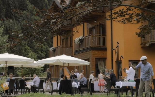 Hotel Baita Sagron Mis