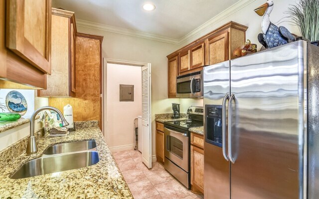 Dawn 722 - Pool Side 1 Bedroom Condo