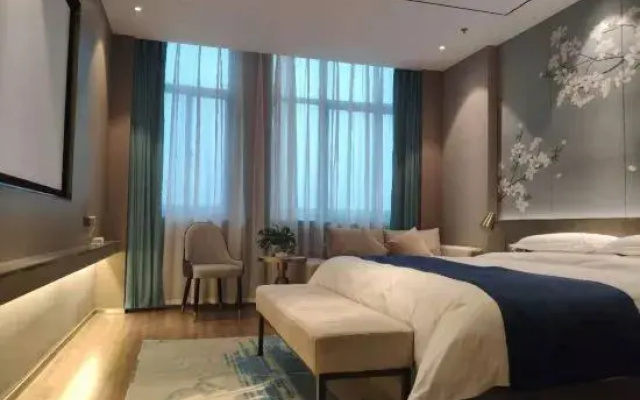 Happy Chain Hotels