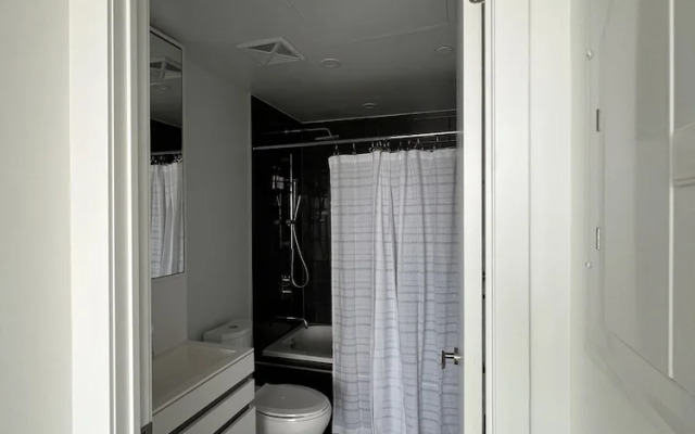 Adastay Suites Toronto
