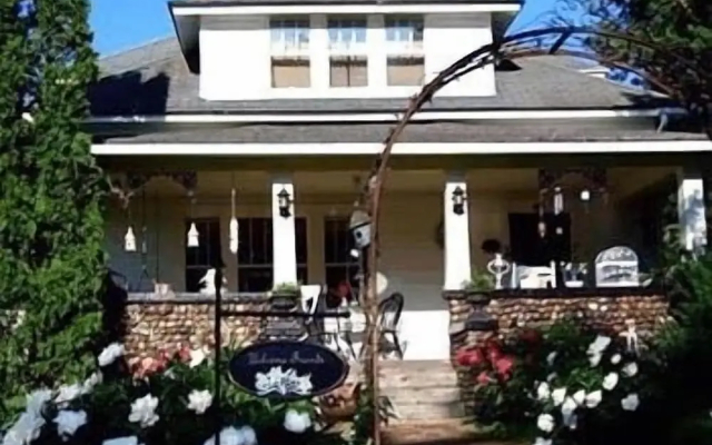 Cobblestone Bed and Breakfast