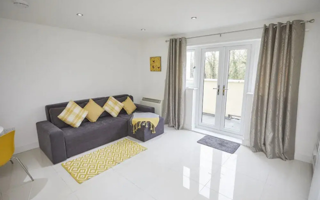 Spire View Apartment
