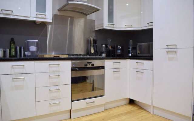 Spacious Ideal Loft in Heart of Hackney